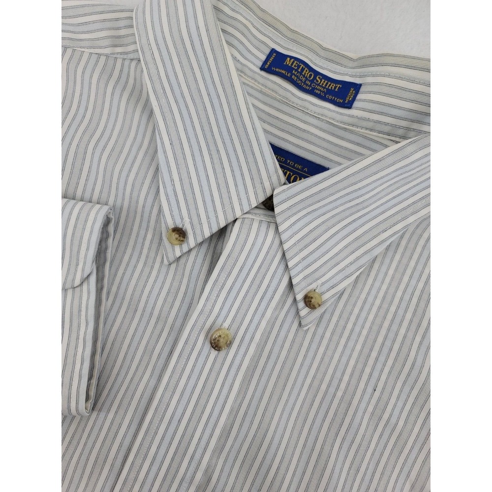 Pendleton‎ Metro Shirt Mens Medium Blue White Pinstripe Wrinkle Resistant Cotton